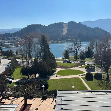 Apartman And Castle View